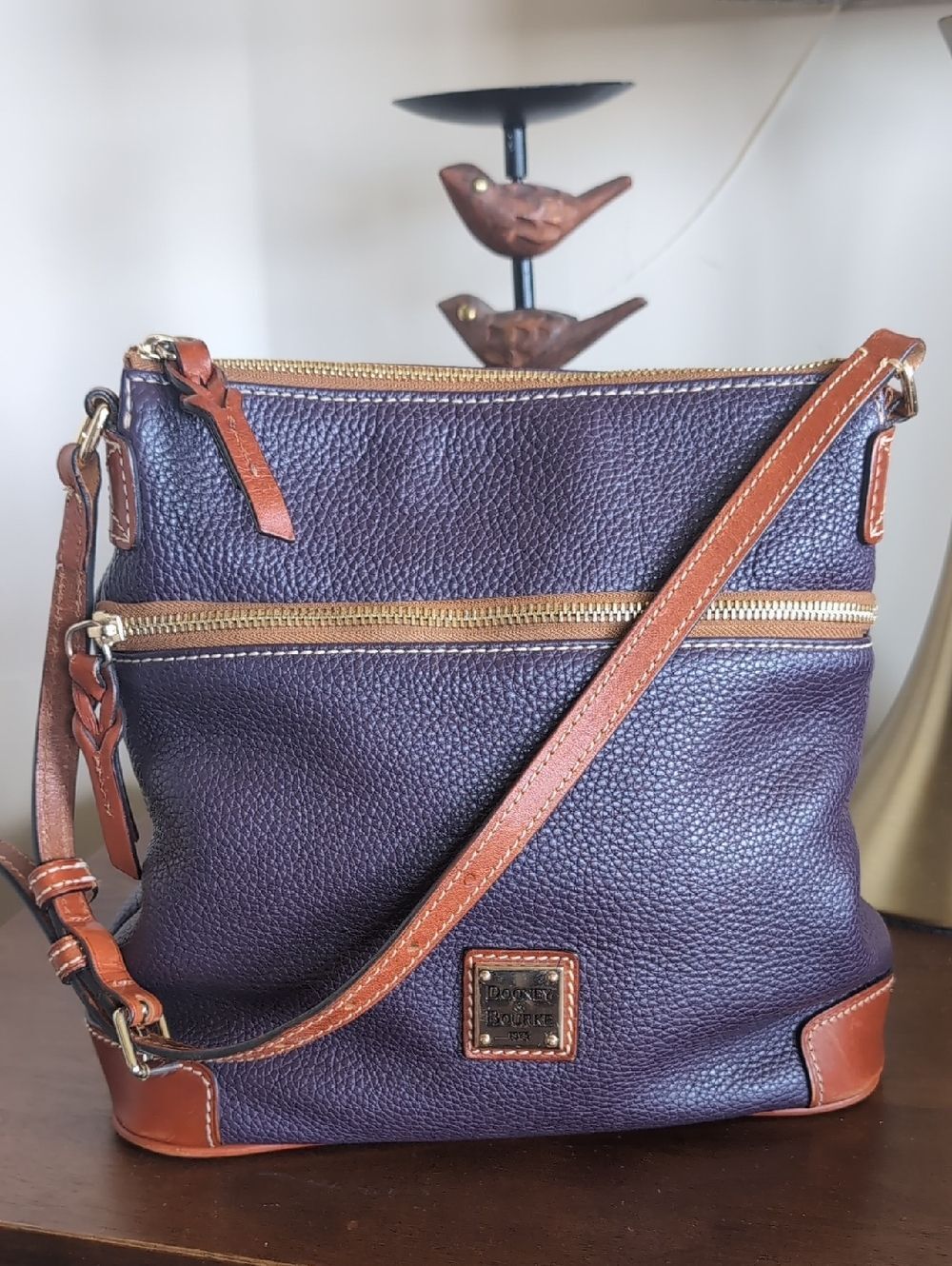 Dooney & Bourke Classic Pebble Leather Shoulder Bag  💜Eggplant And British Tan